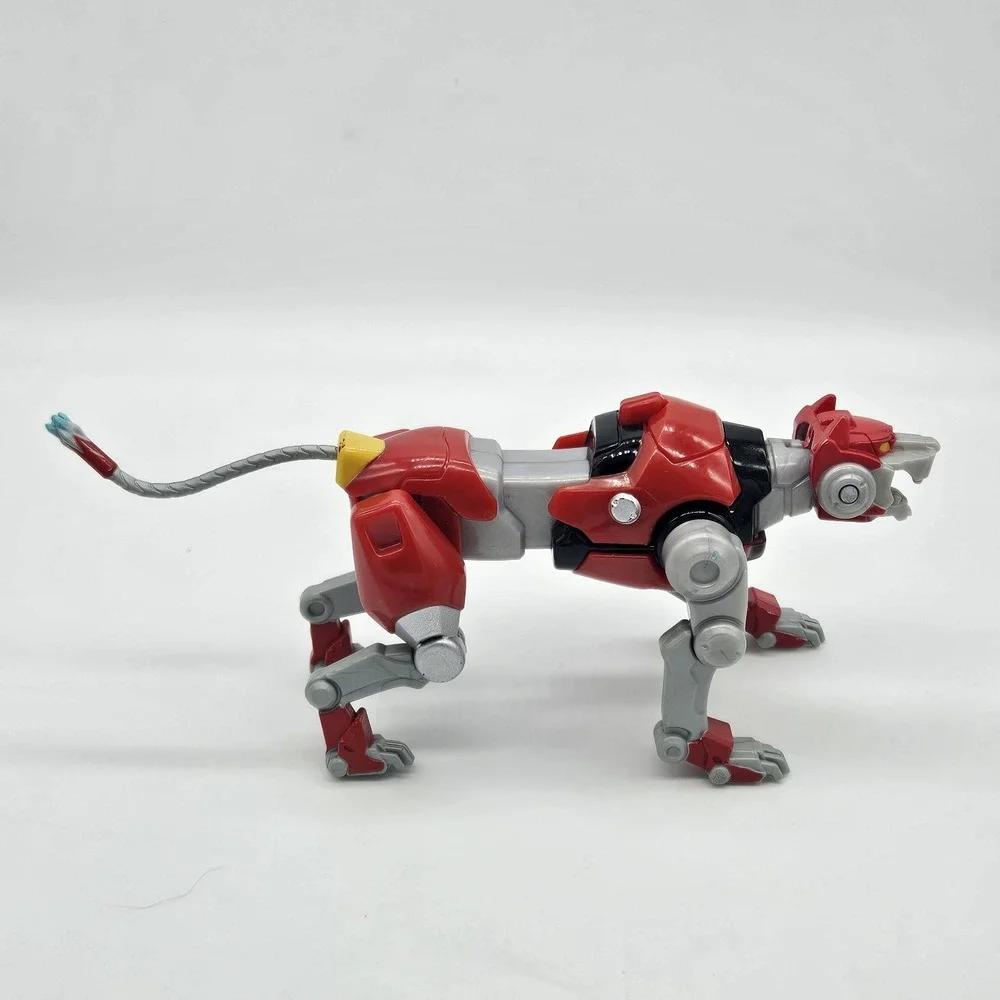 Playmates Voltron Legendary Defender Red Lion Action Figure Robot 2017 WL6319